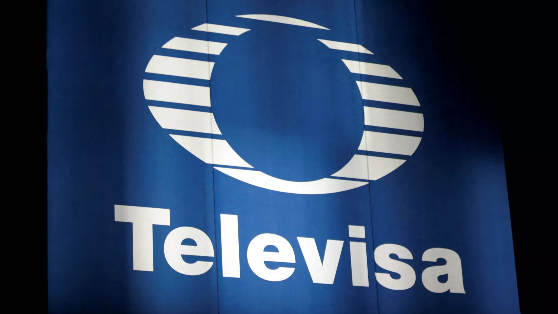 Golpe a Televisa en la bolsa: sus acciones caen a causa del 'FIFAgate'