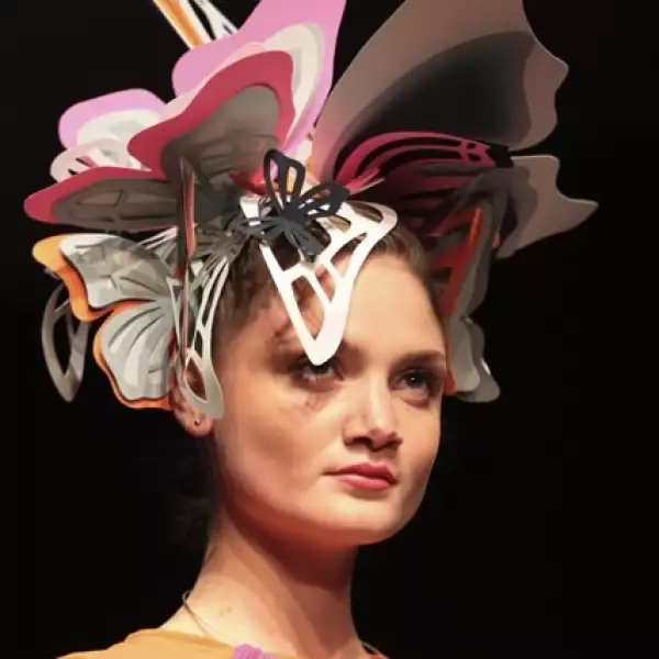 Pasarela Pineda Covalín