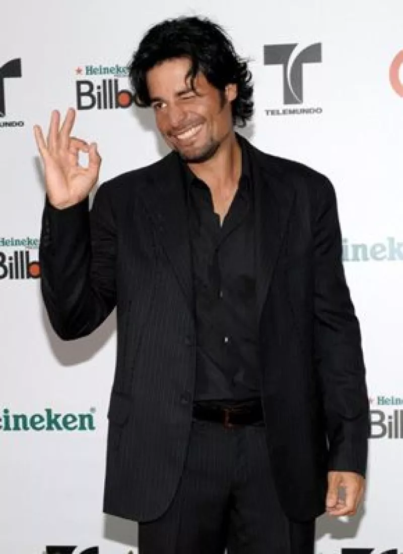 Por primera vez el cantante saca a la venta una producción grabada totalmente en vivo del concierto que realizó en el estadio River Plate de Argentina.