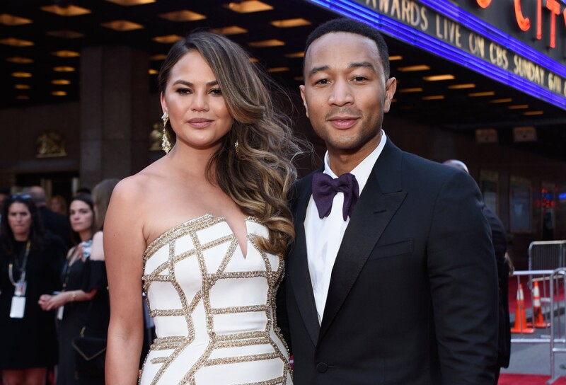 Chrissy Teigen y John Legend