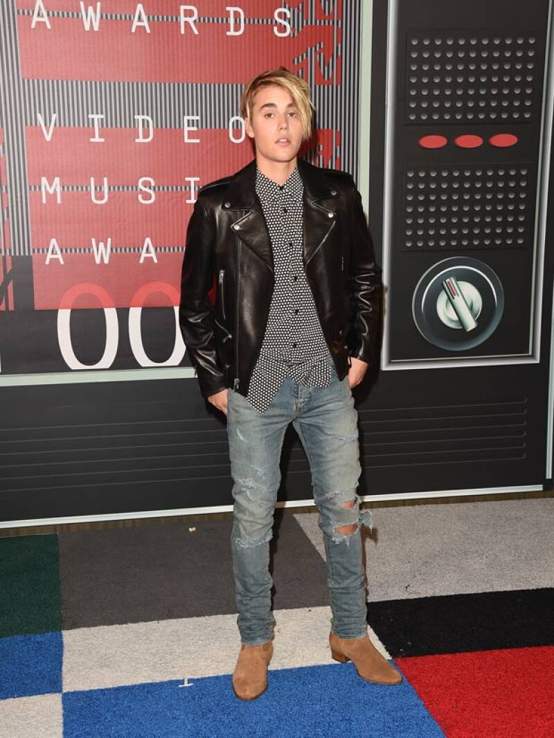 Los abogados de Justin Bieber pidieron que se removieran las fotos del sitio, pues representan una invasión a la privacidad del cantante.