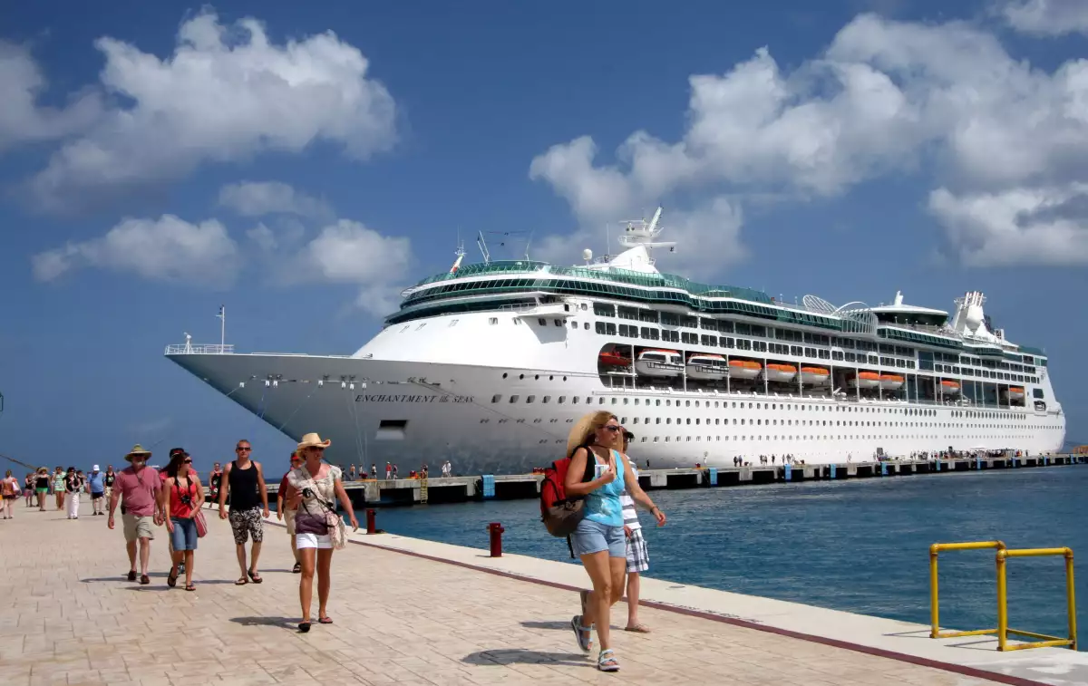 México aceptará el desembarque de cruceros con casos de covid-19