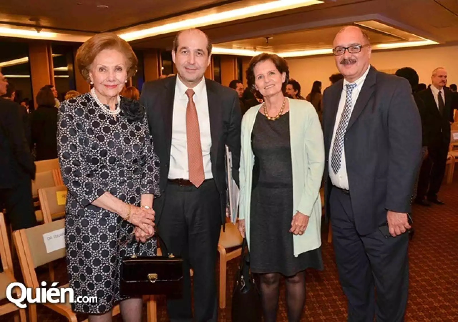 Martha Olhovich, Eduardo González Pier, Pilar Servitge y Carlos Madrid,Presidente de la Junta de Asistencia Social.