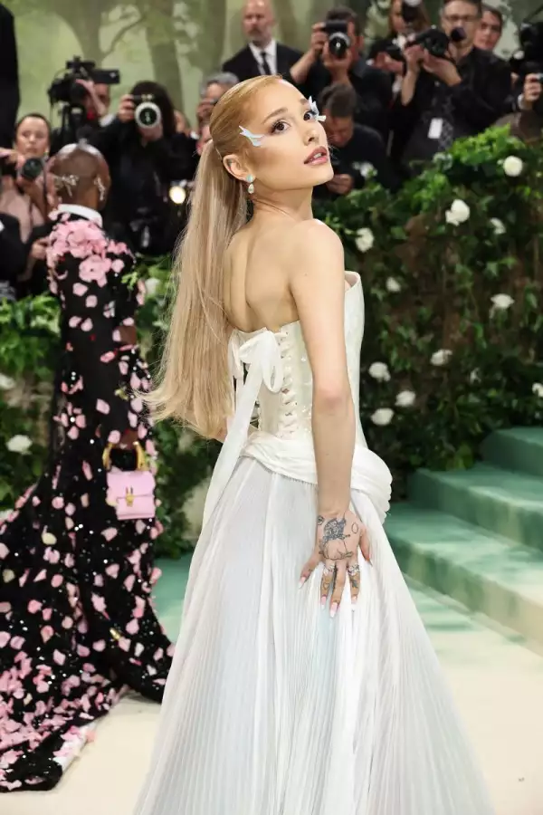 Ariana Grande.jpg