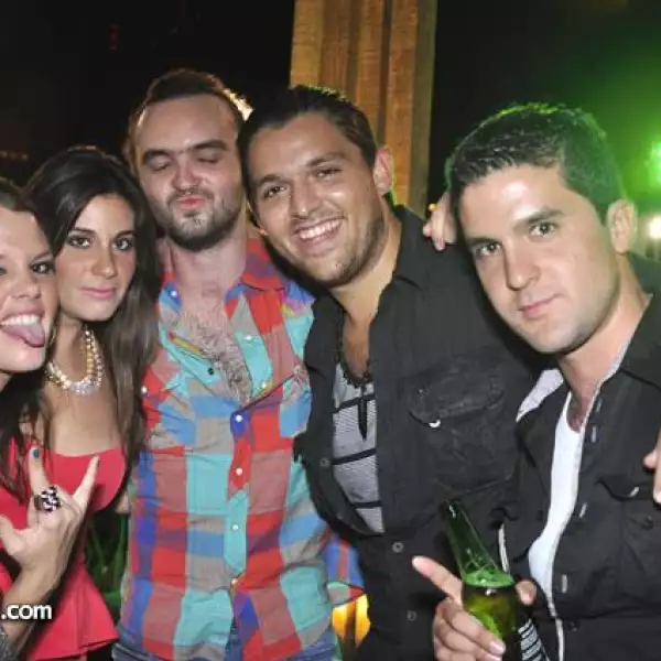 Amanda Veersteg,Dany Rodríguez,Fernando Toca,Kike Garza y Rodrigo Almaraz