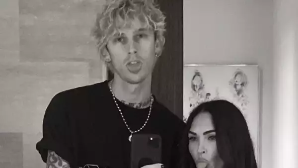 Machine Gun y Megan Fox.