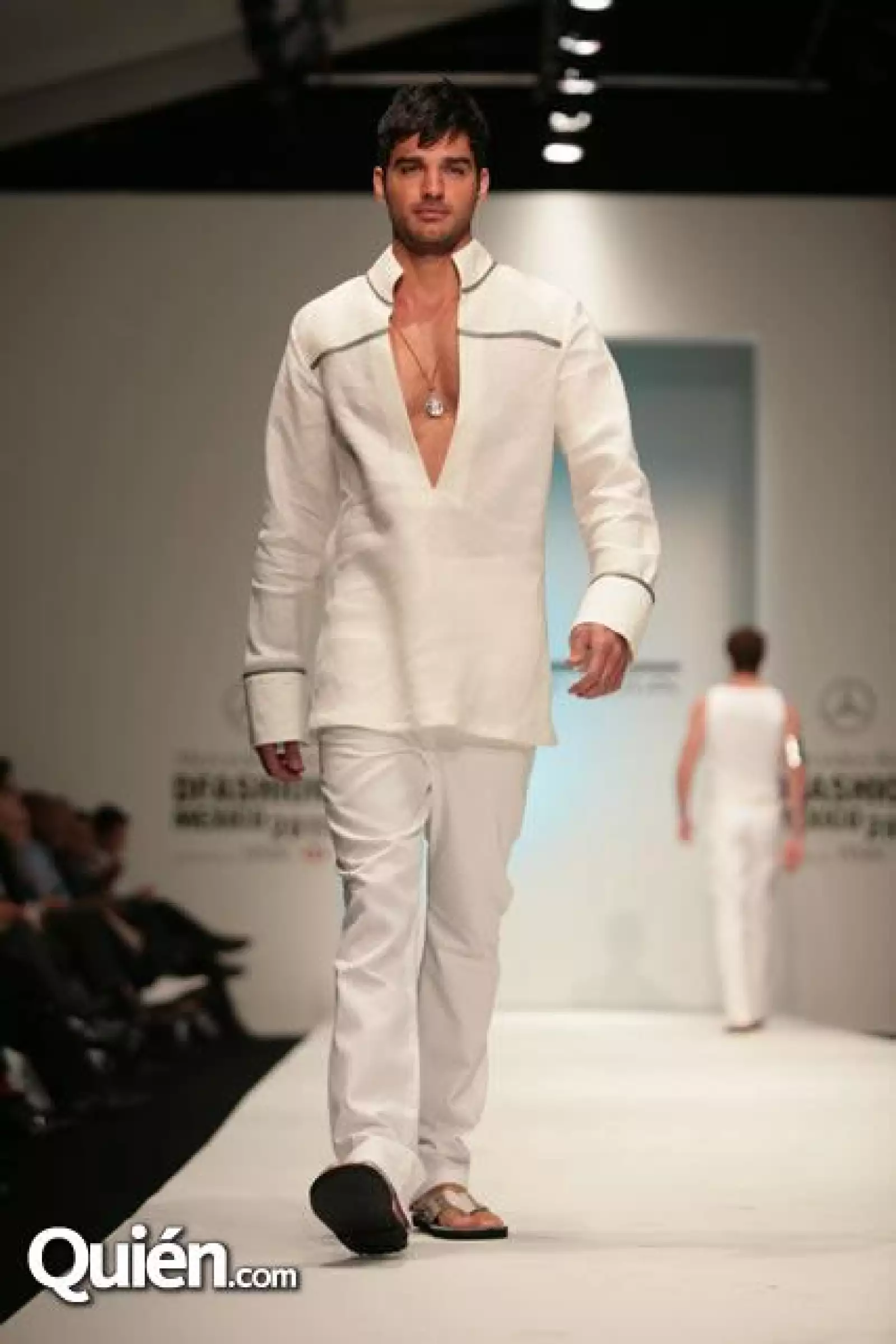 Pasarela Rocio Valencia