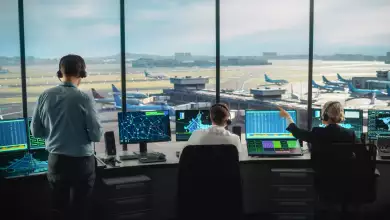 Crisis de controladores aéreos: presión operativa y amenaza de huelga en plena antesala del Mundial