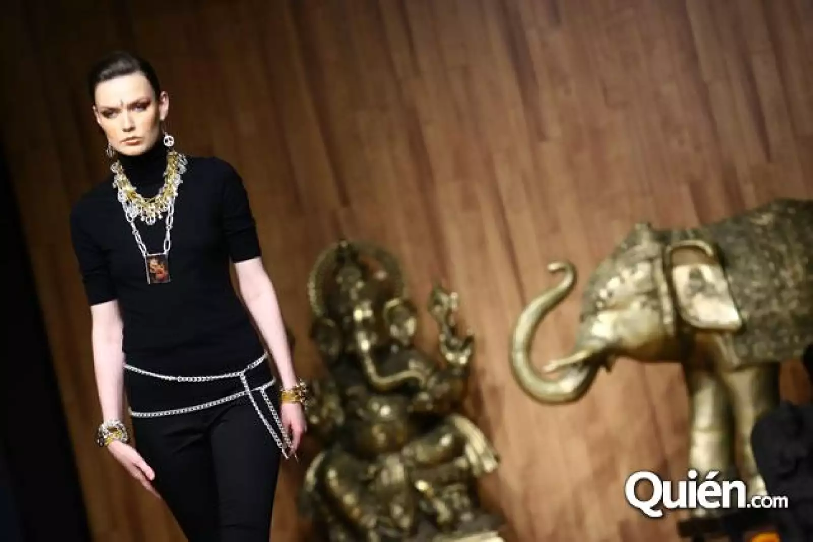 MF Pasarelas Tanya Moss, Delia González y Arturo Chavez