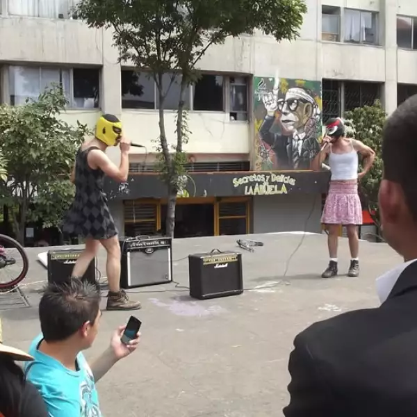 Marcha por 45 aniversario del 2 de octubre