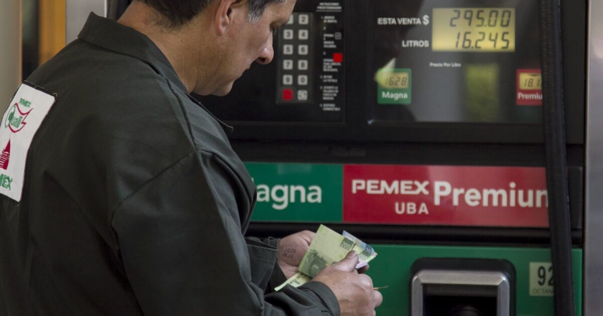 Benzinler mali uyaranlar olmadan bırakılır, bunlar onların fiyatlarıdır