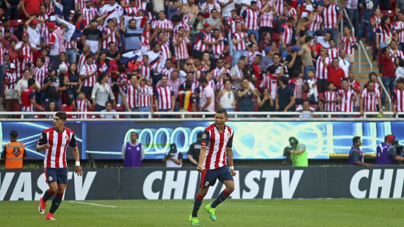Pierde suscripciones anuales.