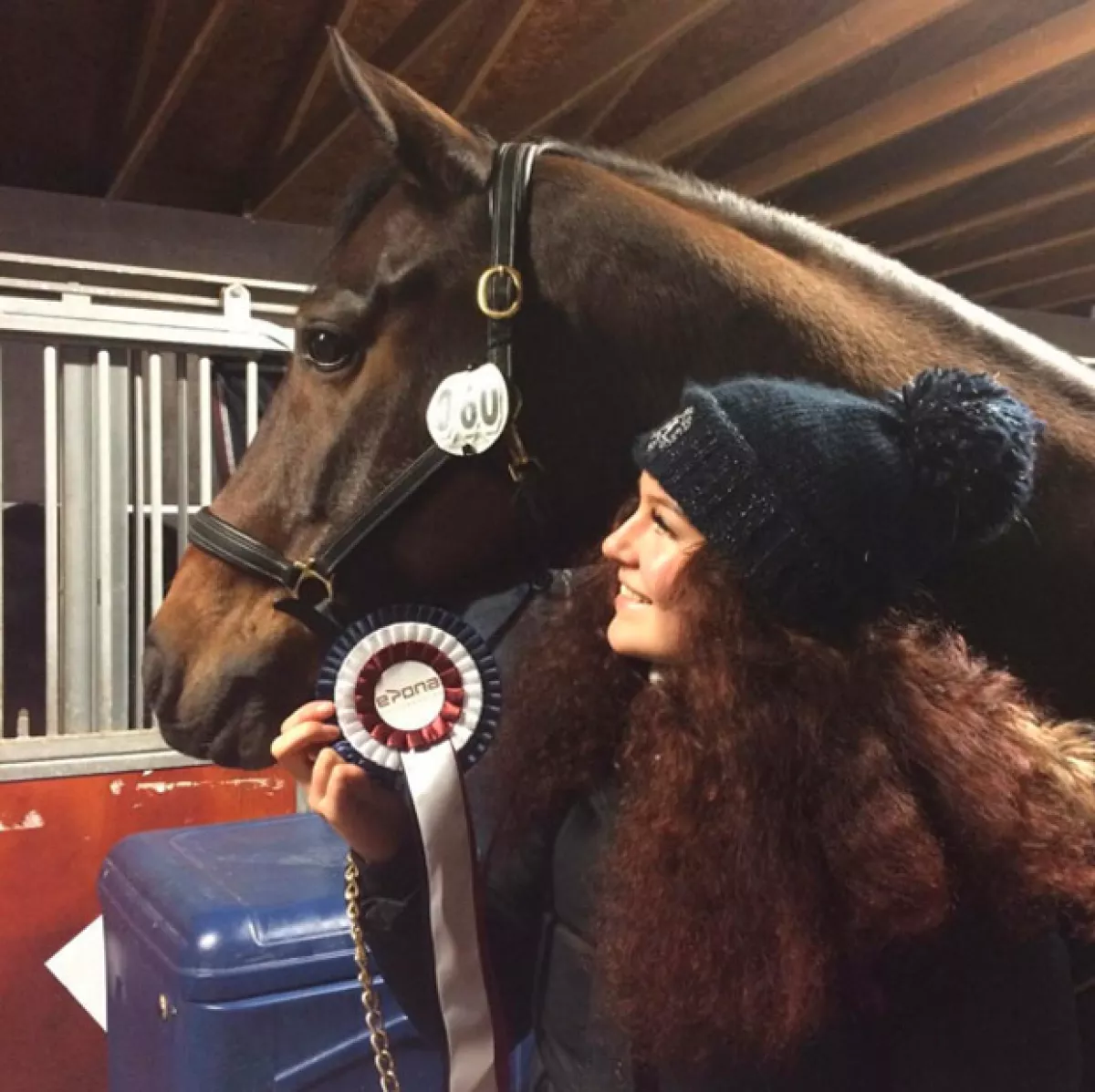 Una de las más grandes pasiones de Alexa, son los caballos y ha ganado varias medallas.