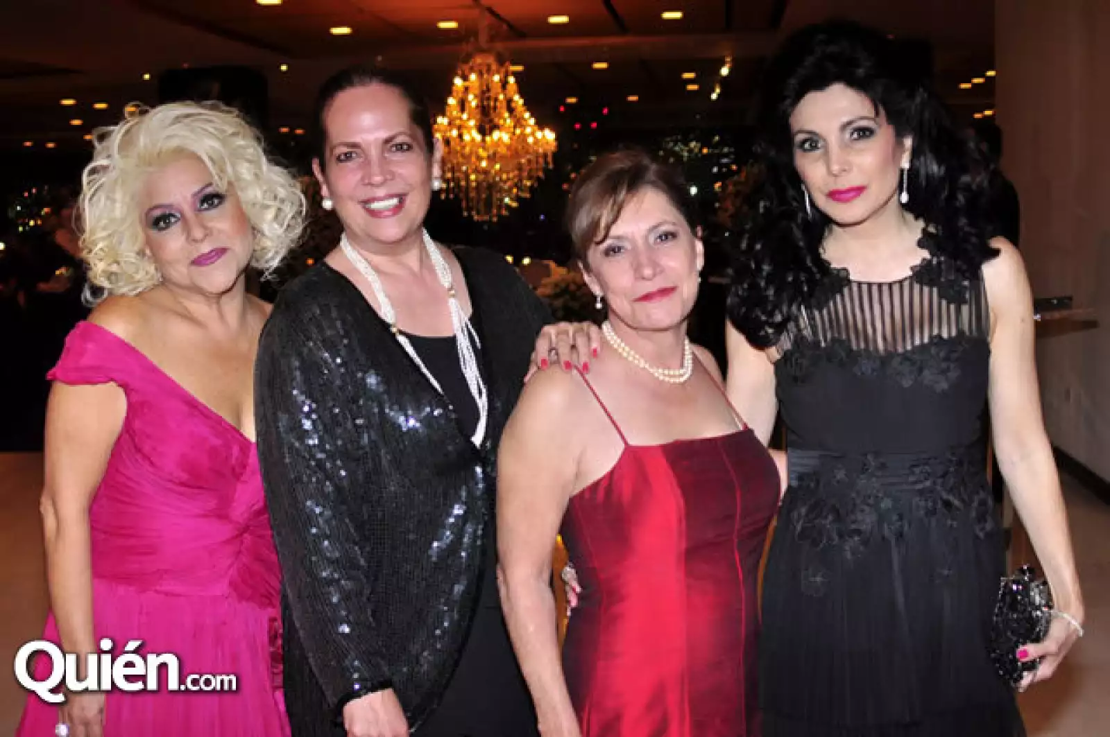 Mony Zavala,Martha de Madero,Caty Torres y Adriana Cárdenas
