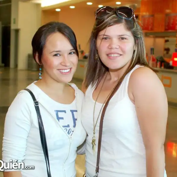 Sarahy Maldonado y Lesslie Garza