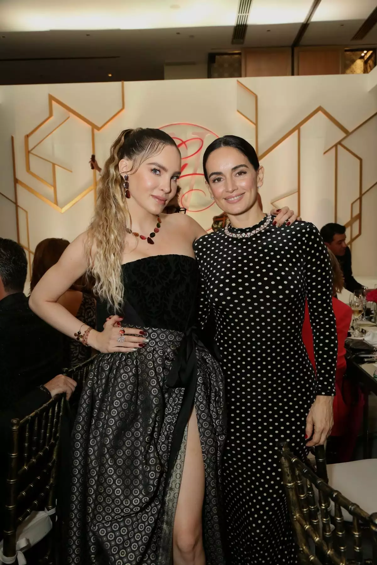 Belinda y Ana de la Regue