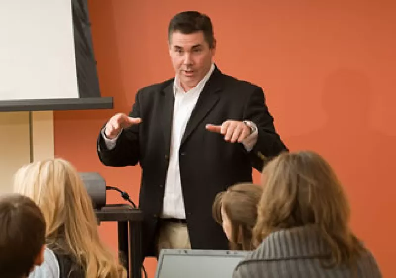 Forbes dio a conocer su ranking sobre los mejores lugares para estudiar una MBA. (Foto: Jupiter Images)