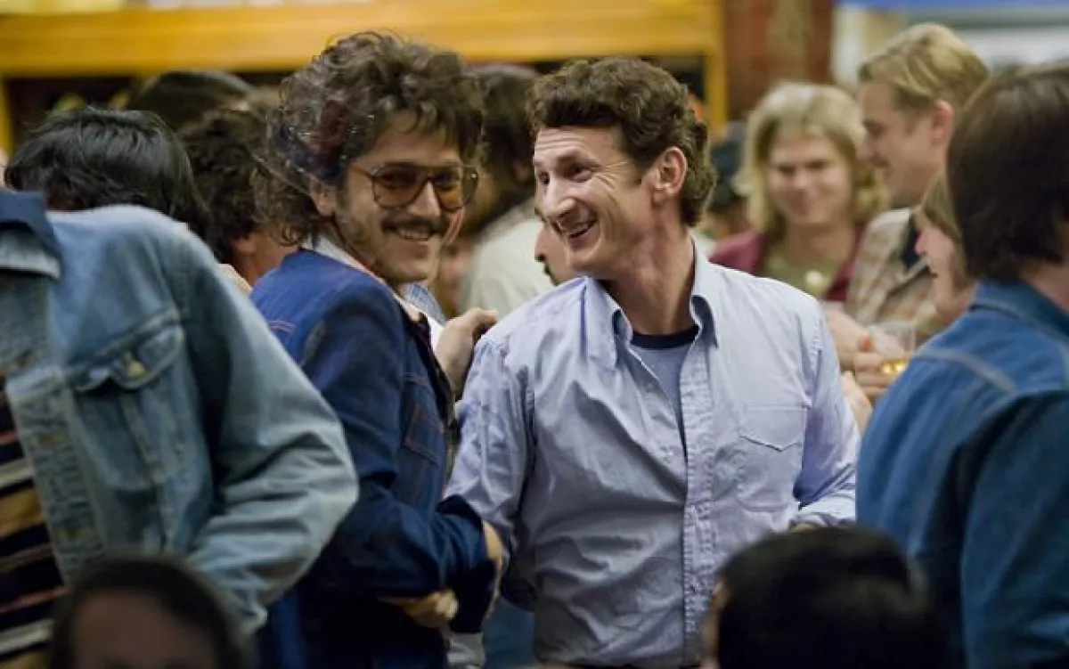 Después de haberse retrasado su estreno, la película protagonizada por Sean Penn llega a México.