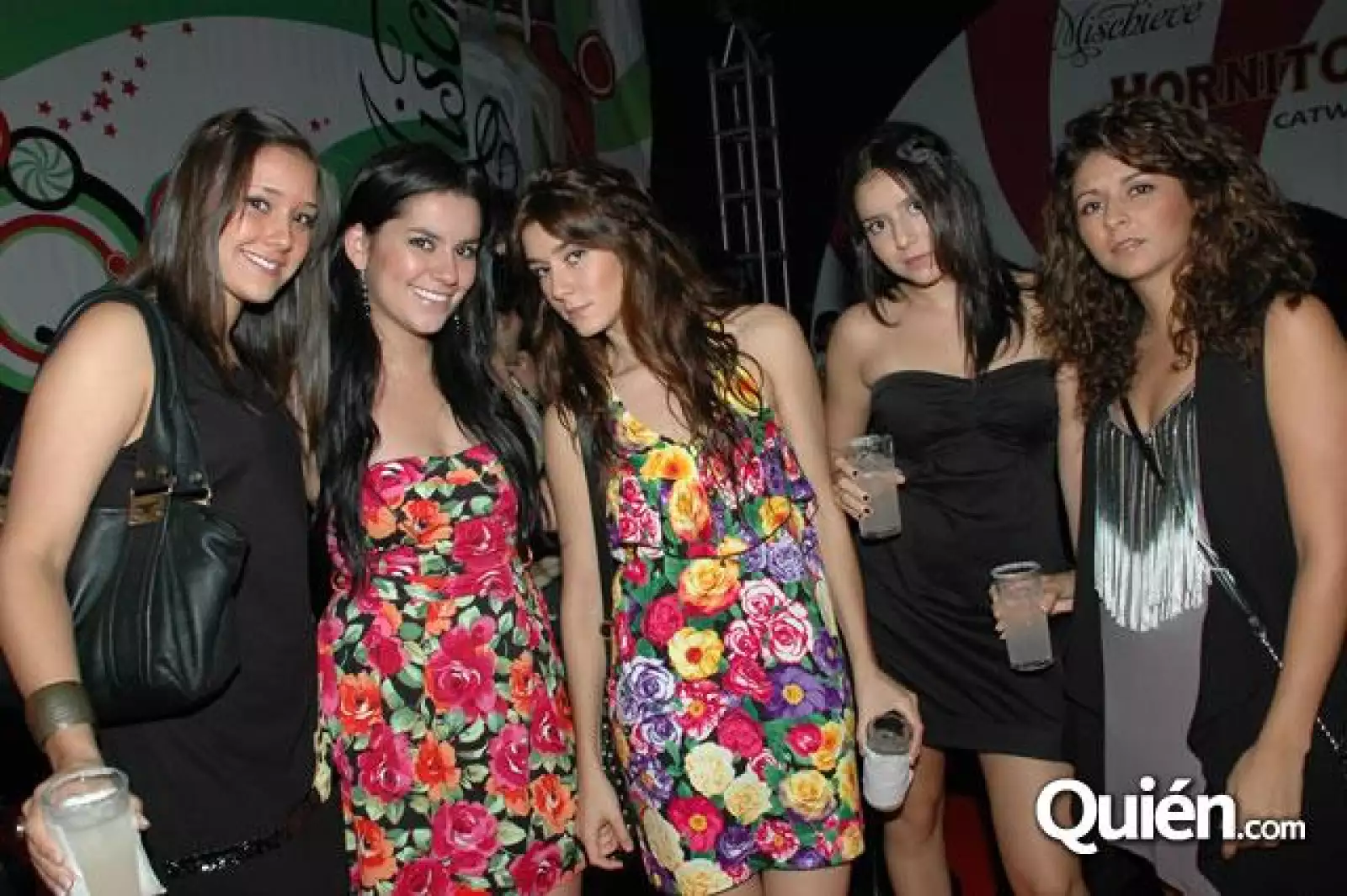 Desfile Julia y Renata