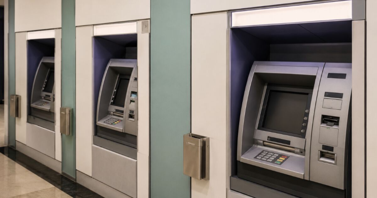 ¿Los bancos abren el 11 de junio por la inauguración del Mun