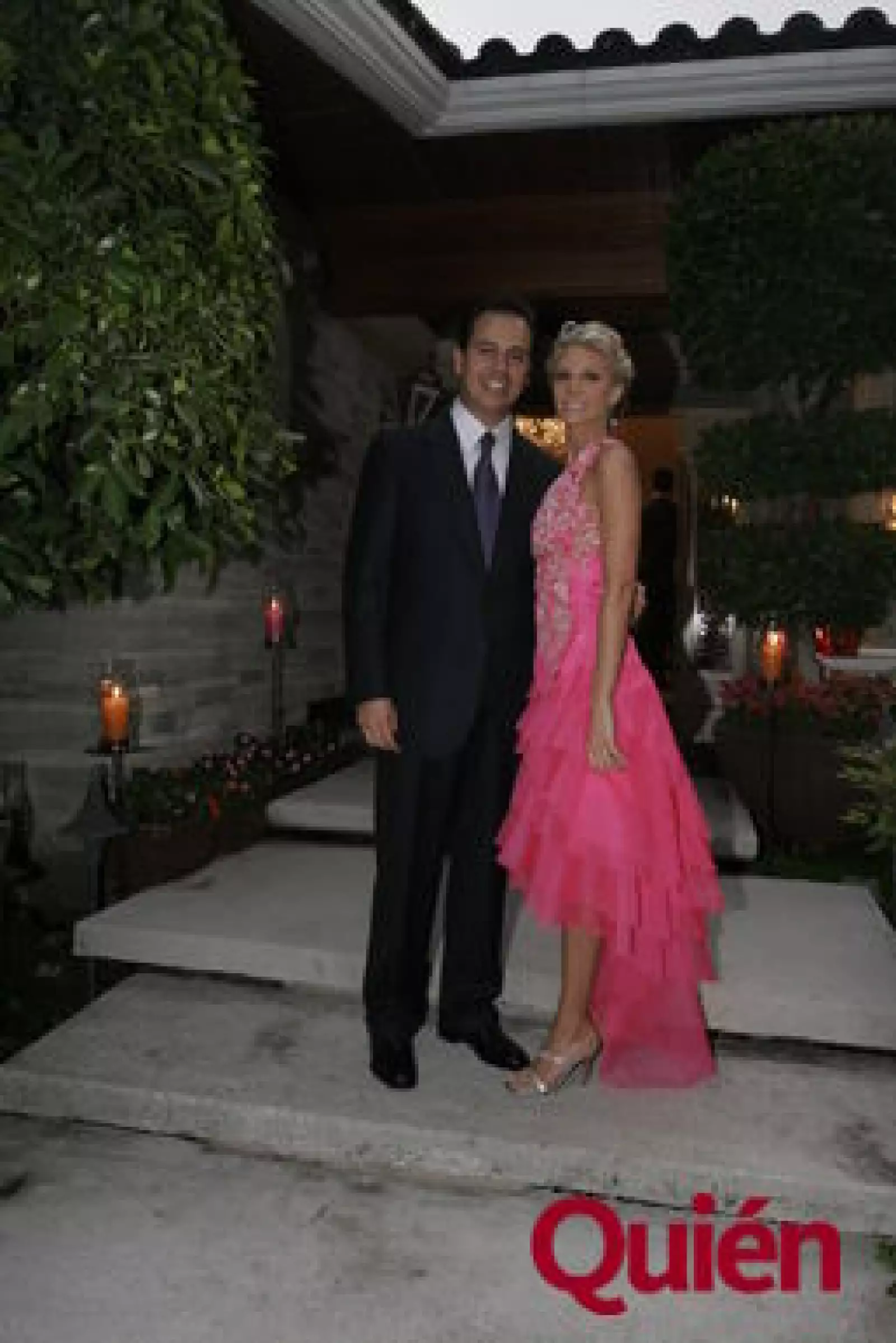 Lilia Henaine Buenrostro, Manolo Fernández