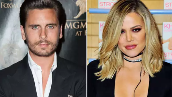 La estrella de reality respondió a &#39The Lord&#39 con un tuit después de que este se disculpara con Kourtney y el resto de la familia por sus acciones.