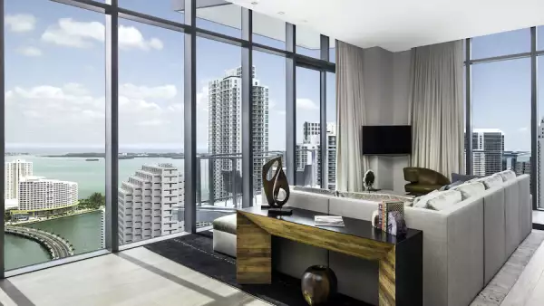 Copia de EASTSuite_1.jpg