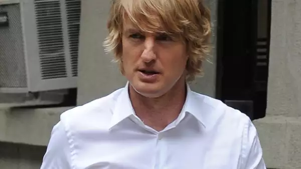 El actor y Caroline Lindqvist no mantienen una relación amorosa, sin embargo, él se ha comprometido a apoyarla y responder como padre.