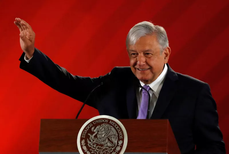 López Obrador Chapo madre y hermanas