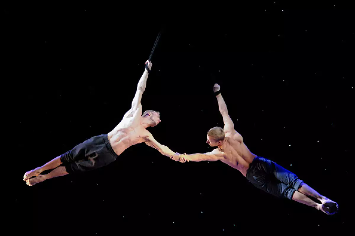 Broadway's "Paramour" Open Press Rehearsal