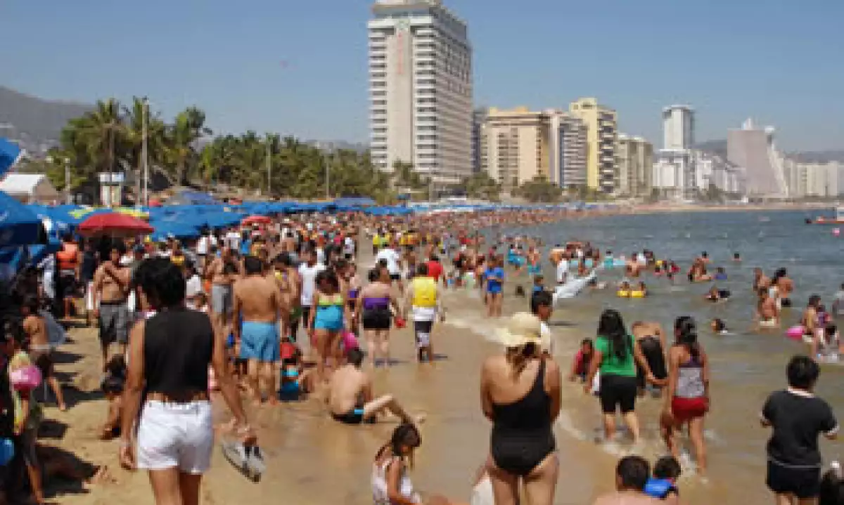 El puerto de Acapulco registró el mayor incremento en afluencia de visitantes con un 7.7%. (Foto: Notimex)