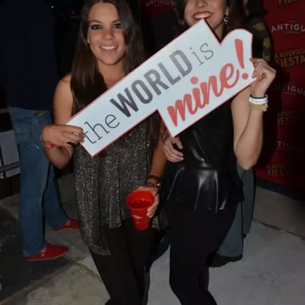 Cristi Cuéllar y Sara Godínez