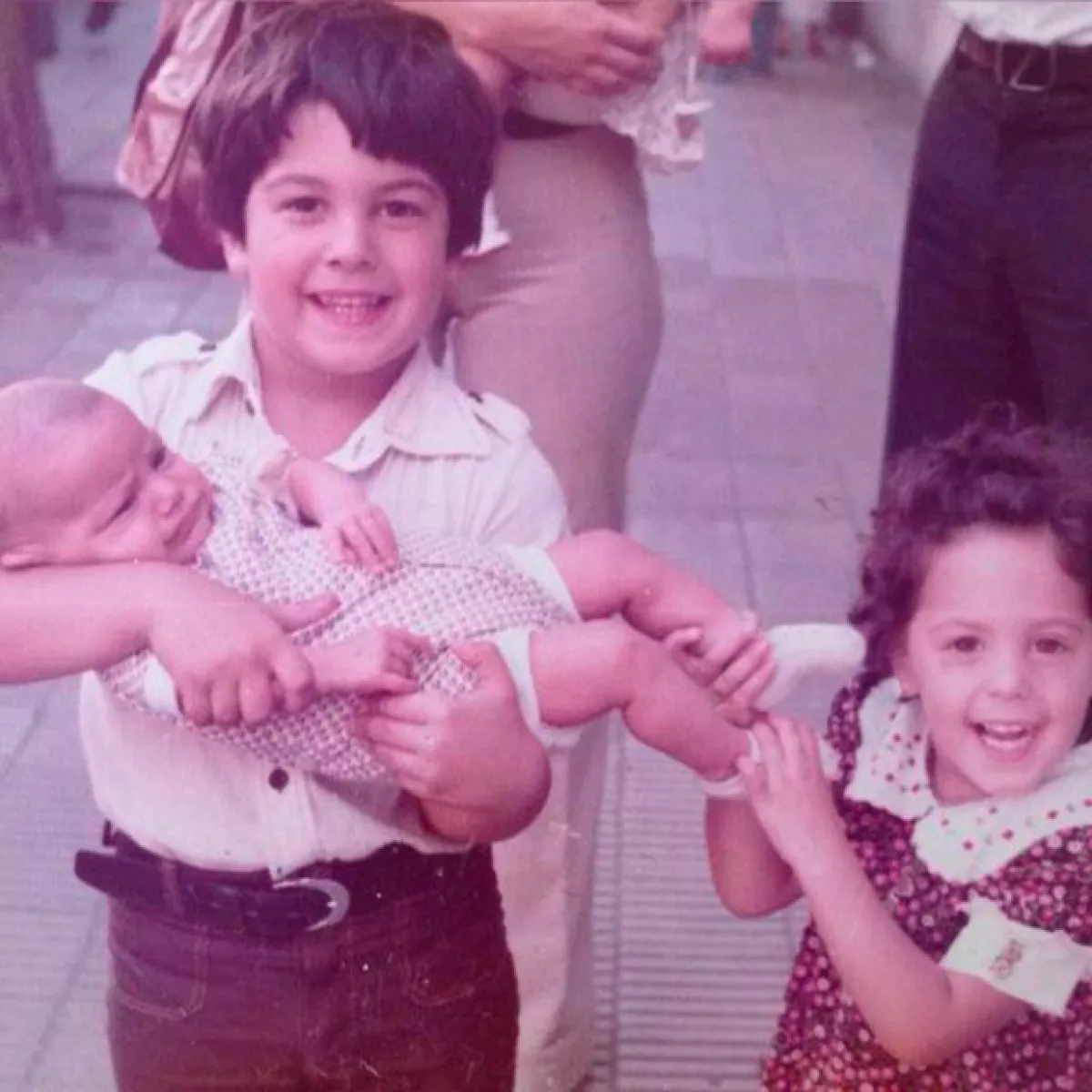 A su tuit lo acompañó con esta fotografía.