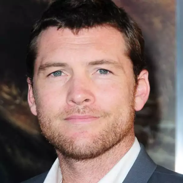 En 2006 fue uno de los candidatos para suplir a Pierce Brosnan como James Bond, pero finalmente el papel lo obtuvo Daniel Craig para `Casino Royal´.