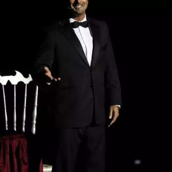 Escenas de la Obra Perfume De Gardenia