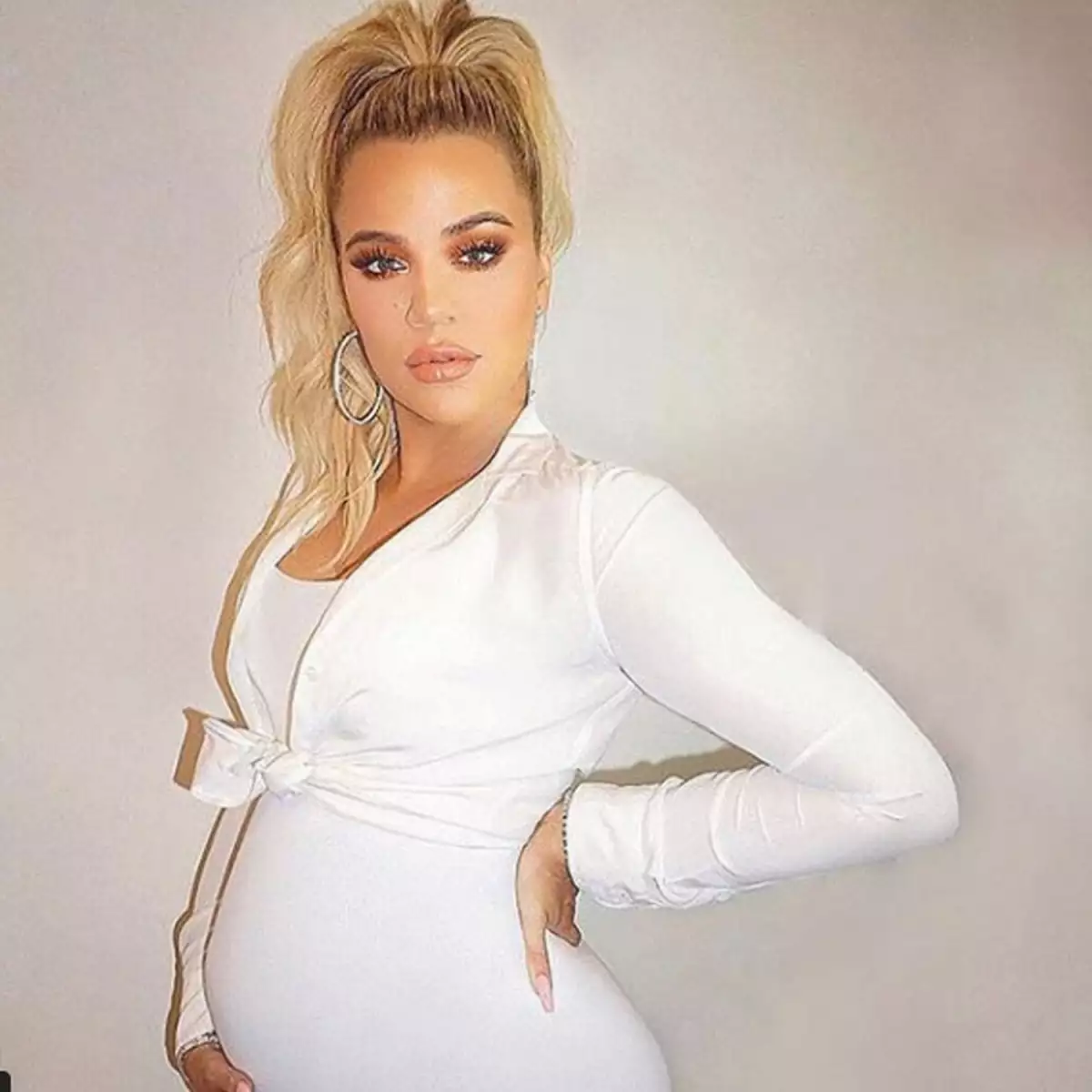 Khloe Kardashian.