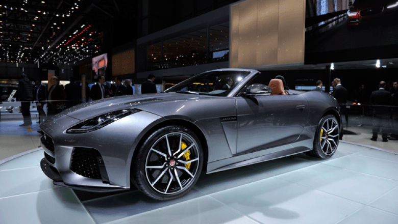 9. Jaguar F-Type SVR. Se trata del F-Type más potente y radical gracias a su motor V8 de 5.0 litros y 567 hp.