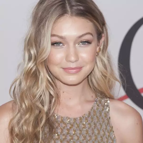 USA - "2015 CFDA Fashion Awards" - Red Carpet Arrivals In New York