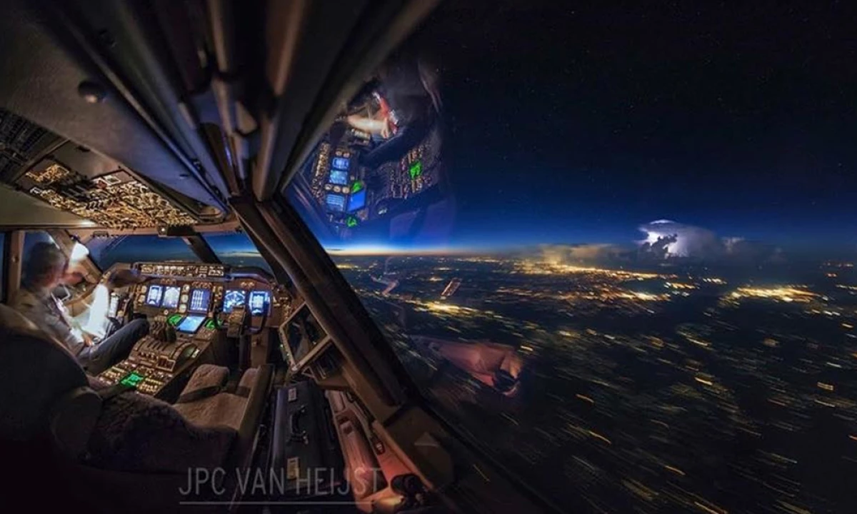 El piloto que comparte increíbles fotos desde la cabina de un avión