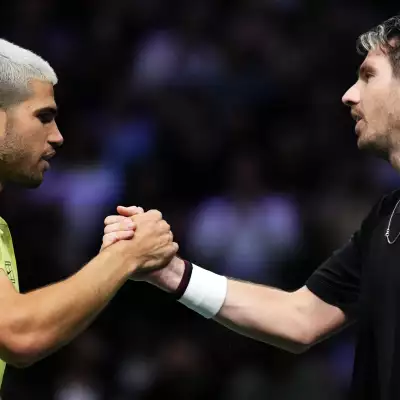 Alcaraz cae en su estreno en el Masters 1000 de París
