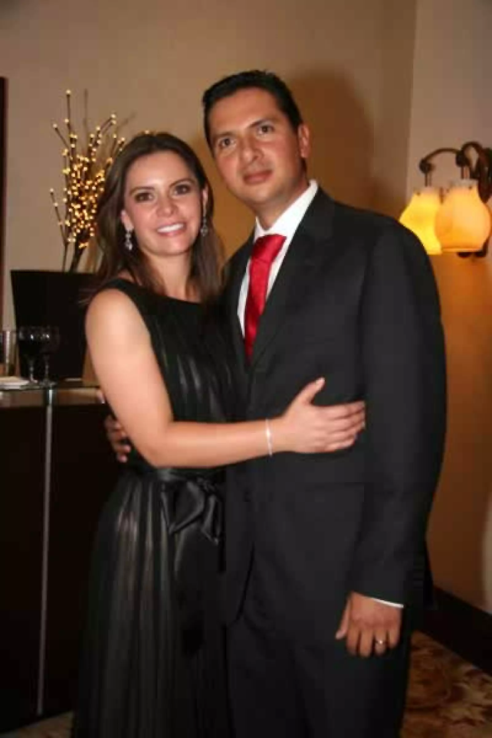 Premio Anáhuac a Laura Barrera Fortoul (Directora General DIF Edo. de México)