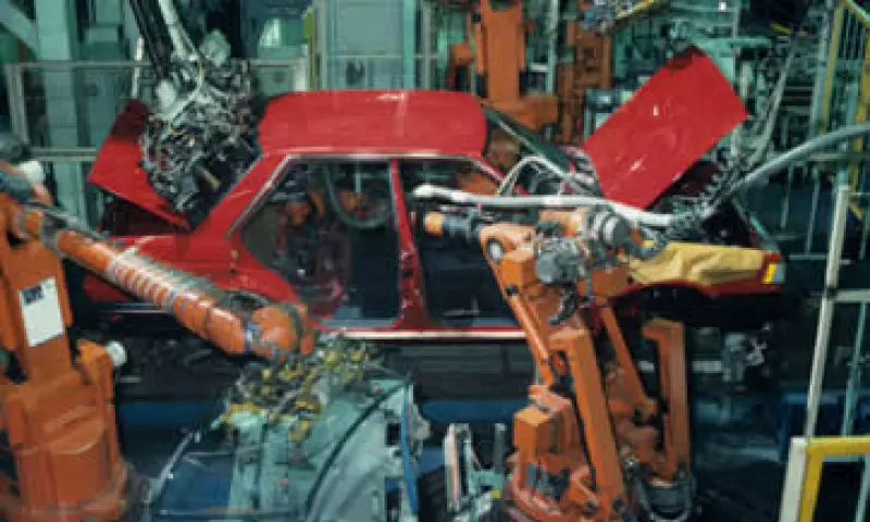 En México las ventas de vehículos híbridos o eléctricos son reducidas, refiere el estudio de KPMG. (Foto: Thinkstock)