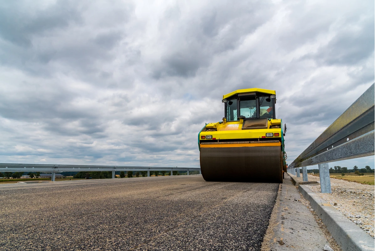 obra en autopista