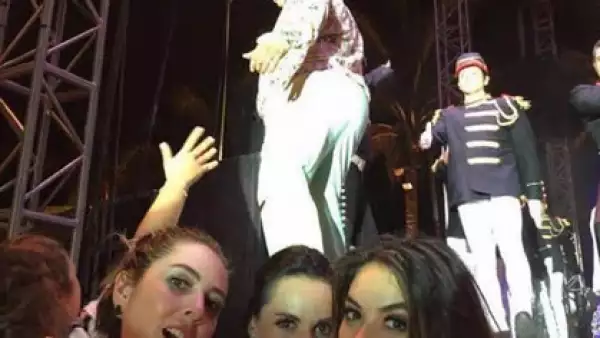 Te contamos los detalles del concierto privado que el Divo de Juárez ofreció en Acapulco con motivo del festejo de las bodas de oro de Miguel y Chayo Quintanilla.