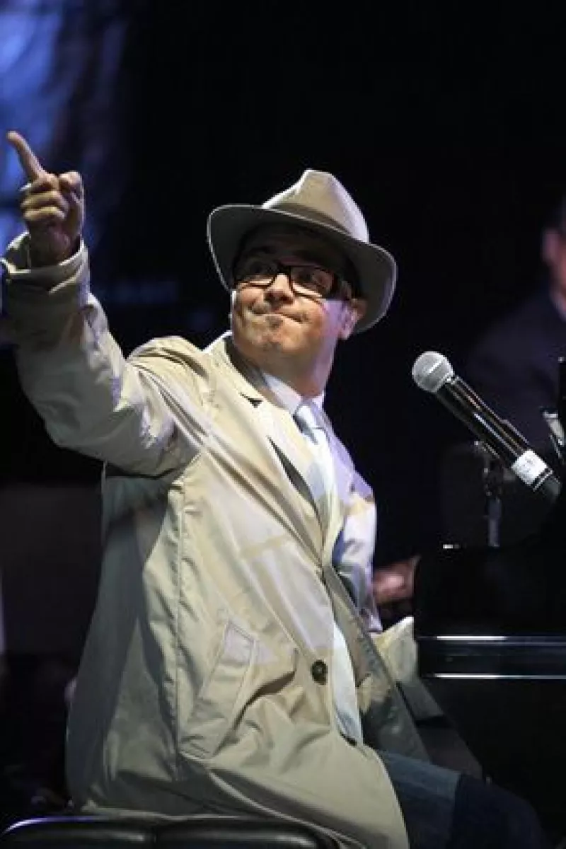 La celebración del cantante fue con un concierto en el Auditorio en compañía de 10 mil personas.