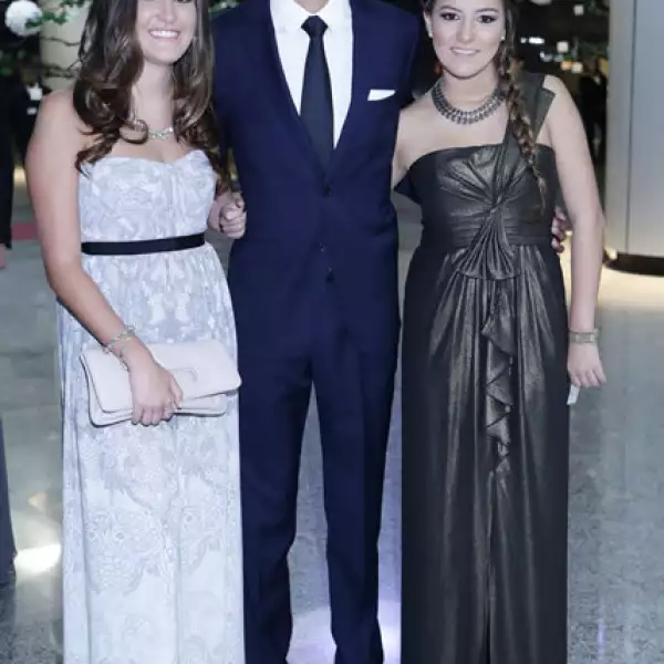 Pía Fernández,Diego Olea y Ana Fernández
