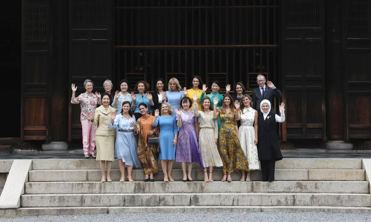el Club de las Primeras Damas y el Primer Caballero