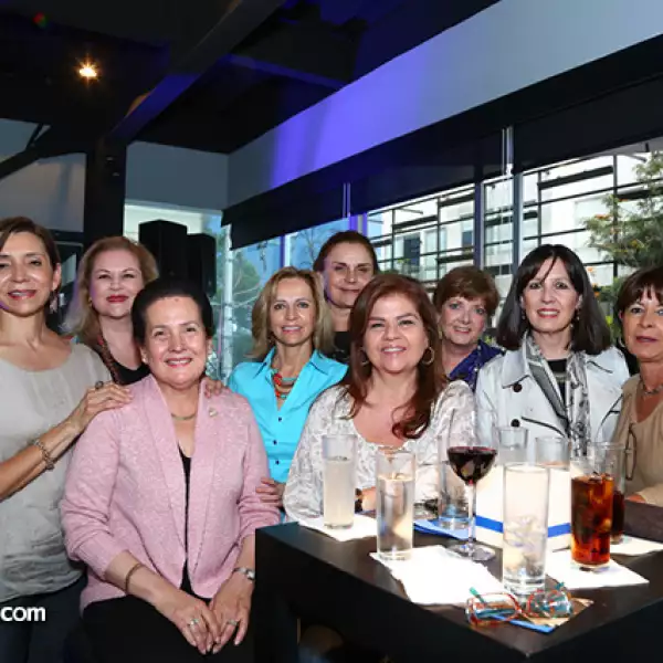 Disfrutando la Inauguración de Fitology