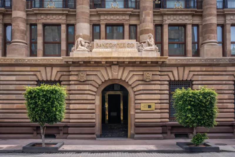 banxico recorta tasa de interes