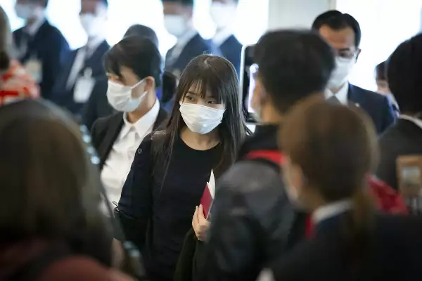 Mako and Kei Komuro Leave For New York